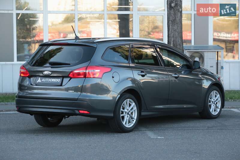 Универсал Ford Focus 2017 в Киеве