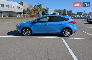 Хэтчбек Ford Focus 2016 в 