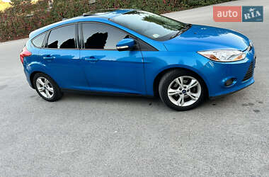 Хэтчбек Ford Focus 2014 в 