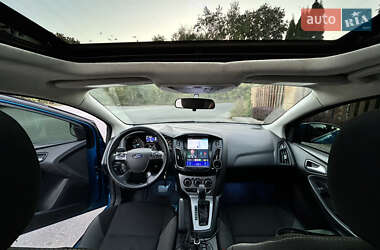 Хэтчбек Ford Focus 2014 в 