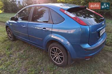 Хэтчбек Ford Focus 2007 в Бурыни