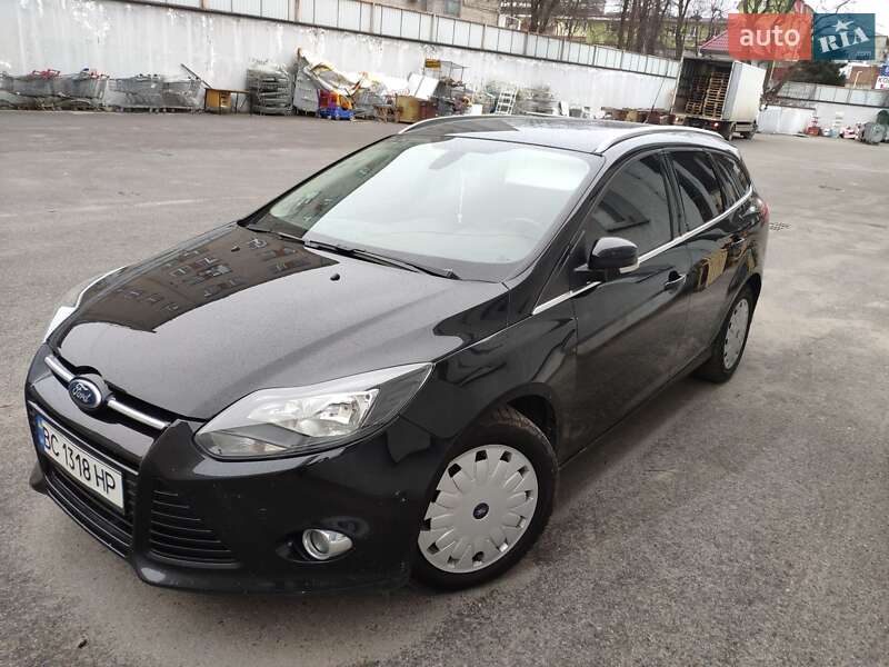 Универсал Ford Focus 2013 в 