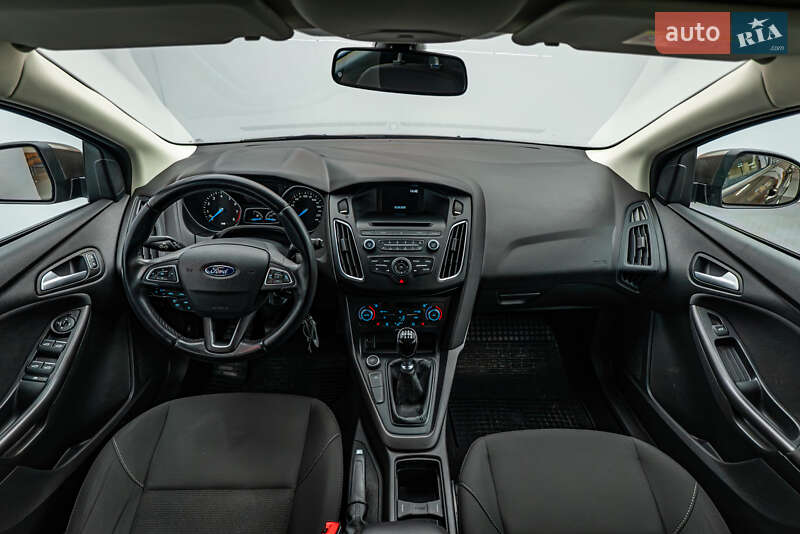 Хэтчбек Ford Focus 2018 в Киеве