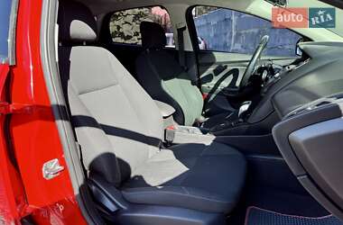 Седан Ford Focus 2016 в 
