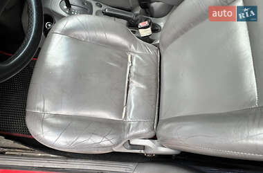 Седан Ford Focus 2001 в 