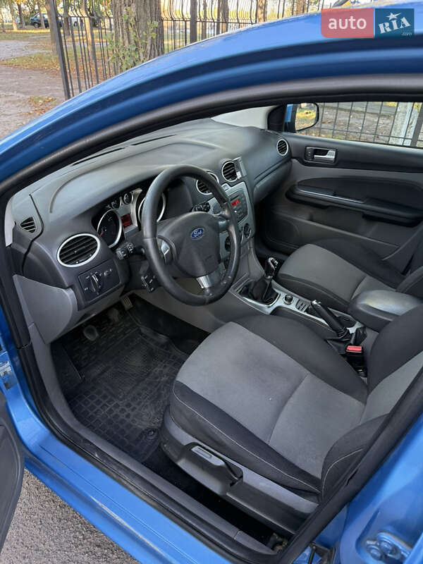 Хэтчбек Ford Focus 2010 в Черкассах