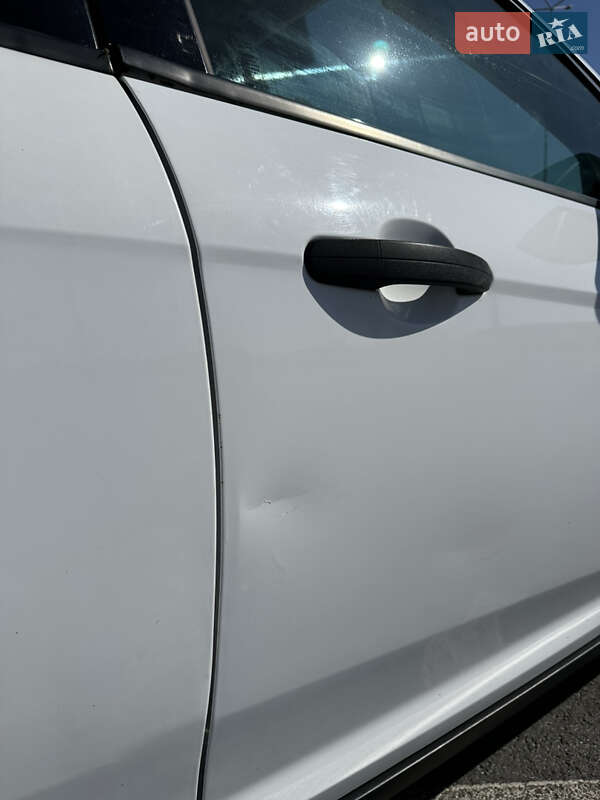 Седан Ford Focus 2015 в Львове