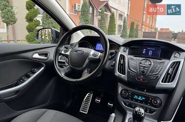 Универсал Ford Focus 2013 в 