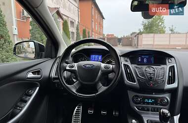 Универсал Ford Focus 2013 в 