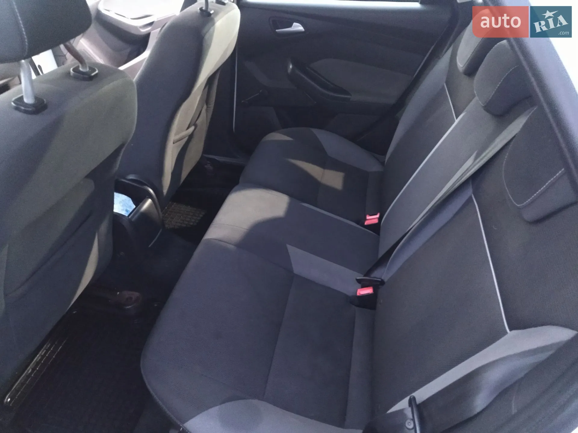 2013 Ford Focus - мініатюра 18