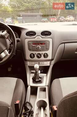 Универсал Ford Focus 2009 в 