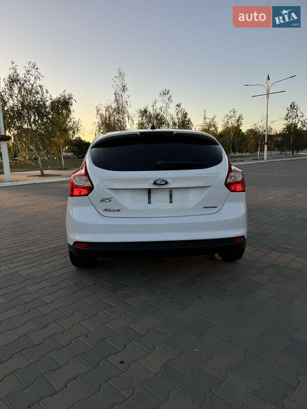 Хэтчбек Ford Focus 2014 в Измаиле