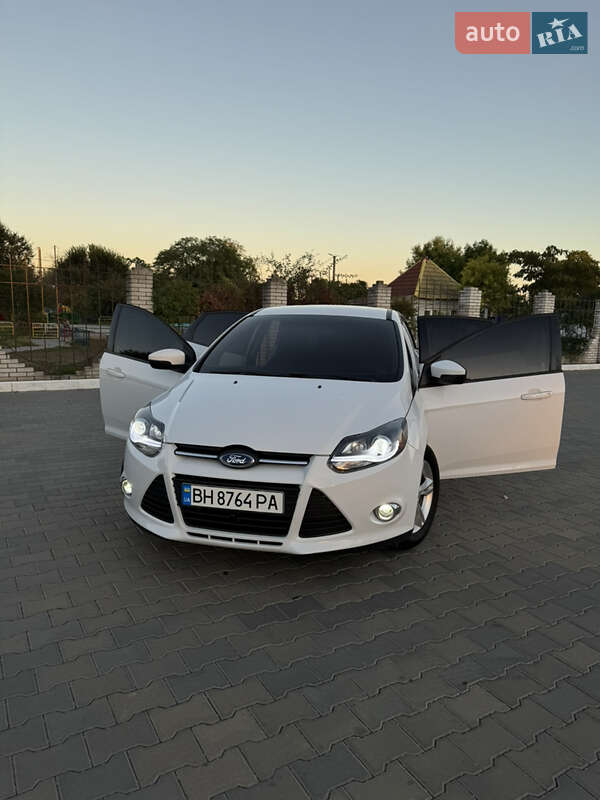 Хэтчбек Ford Focus 2014 в Измаиле