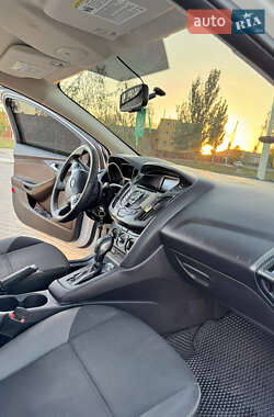 Хэтчбек Ford Focus 2014 в 