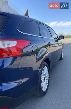 Универсал Ford Focus 2011 в 