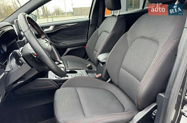 Хэтчбек Ford Focus 2020 в 