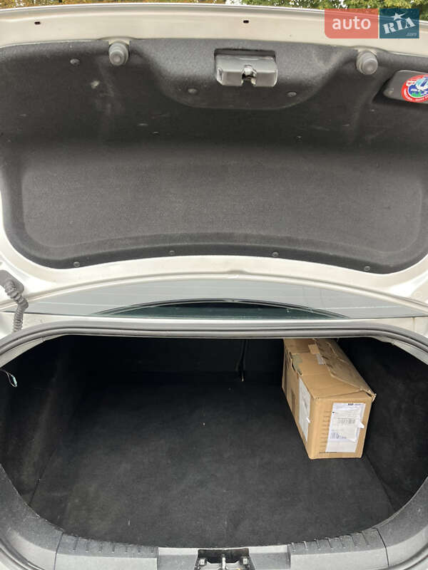 Седан Ford Focus 2005 в Хмельнике