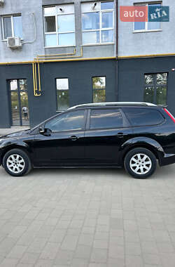 Универсал Ford Focus 2009 в 