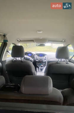 Универсал Ford Focus 2013 в 