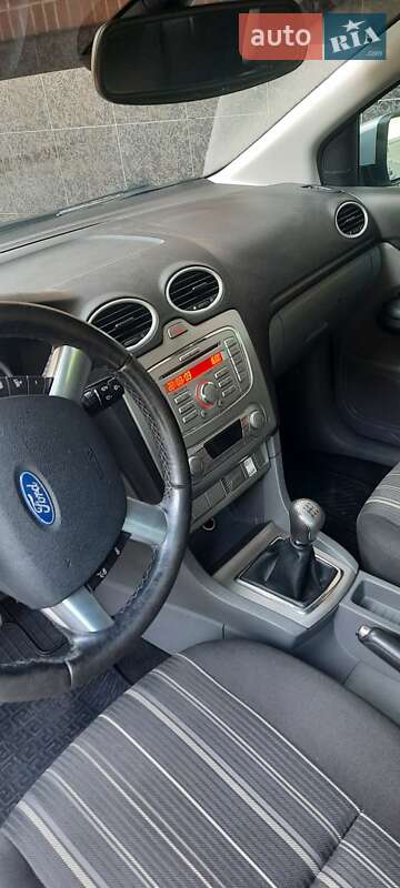 Седан Ford Focus 2008 в Новомосковске фото 8 Седан Ford Focus 2008 в Новомосковске
