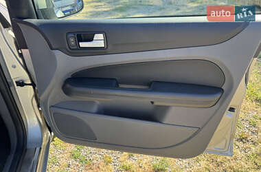 Универсал Ford Focus 2009 в 