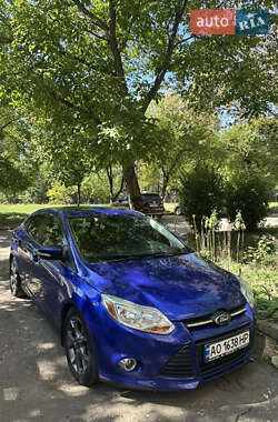 Седан Ford Focus 2013 в 