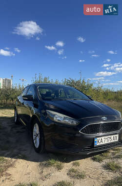Седан Ford Focus 2015 в Киеве