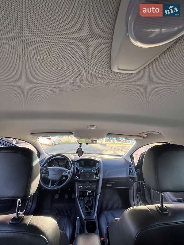 Седан Ford Focus 2015 в Луцке фото 16 Седан Ford Focus 2015 в Луцке