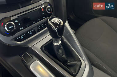 Универсал Ford Focus 2011 в 