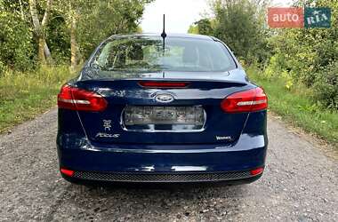 Седан Ford Focus 2017 в 