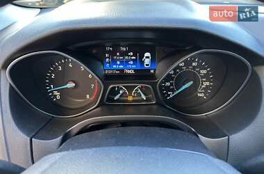 Седан Ford Focus 2016 в 