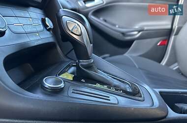 Седан Ford Focus 2016 в 
