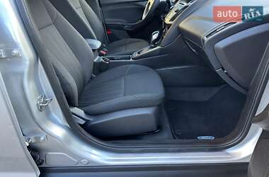 Седан Ford Focus 2016 в 