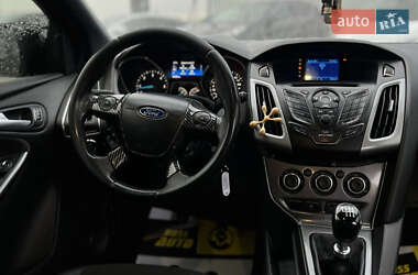 Универсал Ford Focus 2011 в 