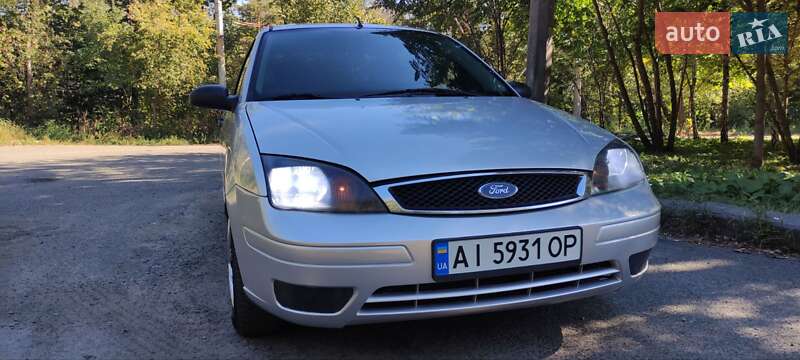 Седан Ford Focus 2006 в Киеве