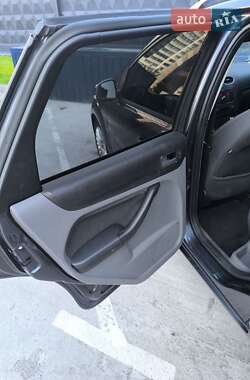 Універсал Ford Focus 2010 в 