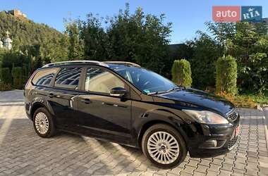 Универсал Ford Focus 2010 в 