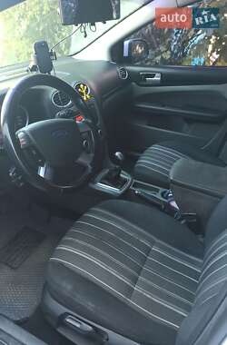 Универсал Ford Focus 2010 в 