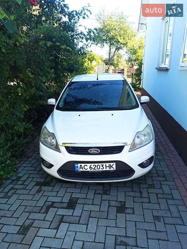 Универсал Ford Focus 2010 в 