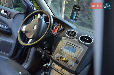 Универсал Ford Focus 2009 в 