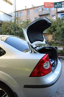 Седан Ford Focus 2007 в 