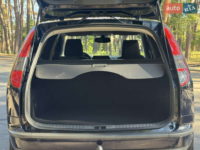 Универсал Ford Focus 2006 в Черкассах фото 27 Универсал Ford Focus 2006 в Черкассах