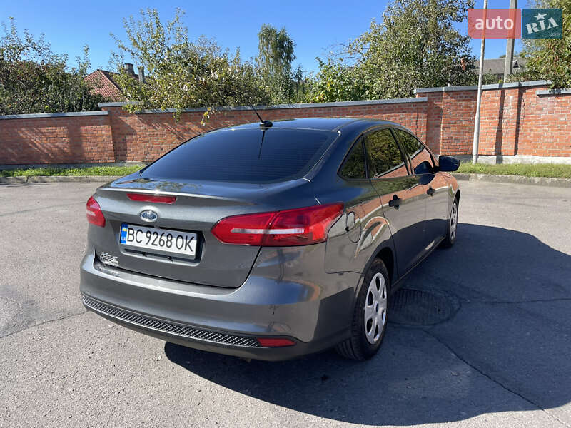 Седан Ford Focus 2016 в Дрогобичі фото 5 Седан Ford Focus 2016 в Дрогобичі