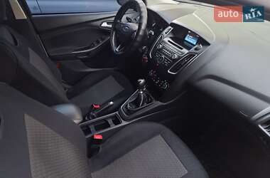 Хэтчбек Ford Focus 2017 в 