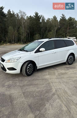 Універсал Ford Focus 2010 в Сарнах
