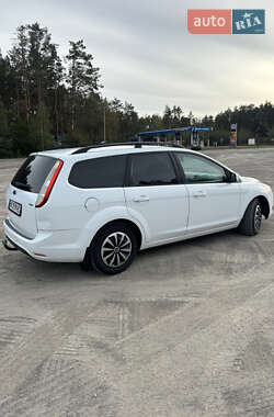 Универсал Ford Focus 2010 в 