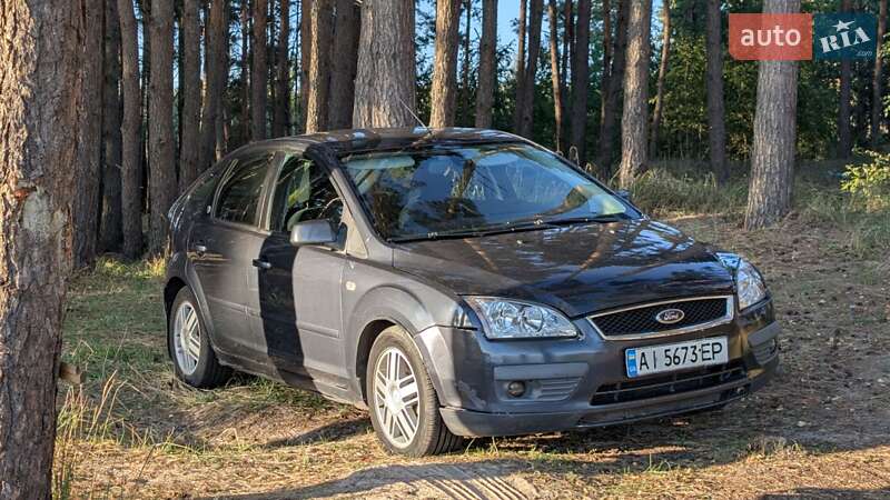 Хэтчбек Ford Focus 2006 в 
