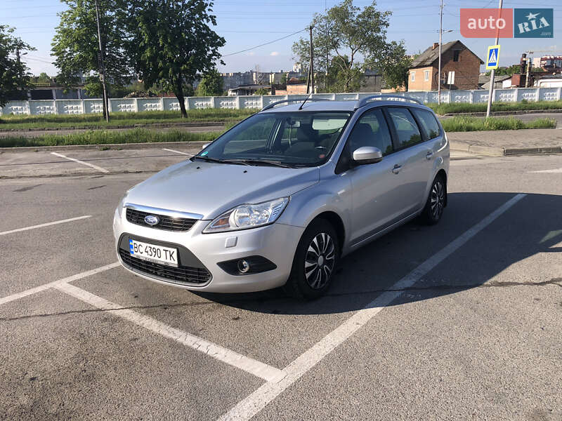 Универсал Ford Focus 2010 в Львове