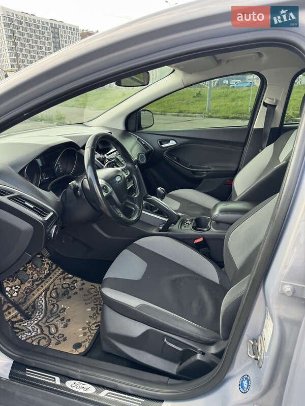 Седан Ford Focus 2013 в Киеве