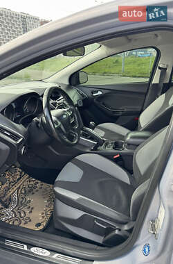 Седан Ford Focus 2013 в 
